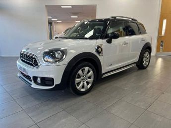 MINI COUNTRYMAN 1.5 7.6kWh GPF Cooper SE SUV 5dr Petrol Plug-in Hybrid Auto ALL4