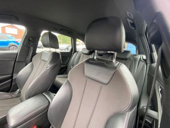 AUDI A4 AVANT 2.0 TDI S line Estate 5dr Diesel Manual Euro 6 (s/s) (150 ps)