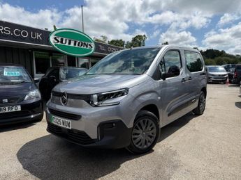 Citroen Berlingo 52kWh PLUS M MPV 5dr Electric Auto (7.4kW Charger) (136 ps)