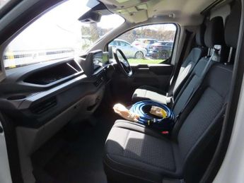 FORD TRANSIT CUSTOM Transit Custom 320 Trend EV 5dr