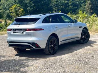 JAGUAR F-PACE 2.0 F-PACE R-Dynamic Black PHEV AWD Auto 4WD 5dr