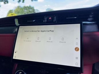 JAGUAR F-PACE 2.0 F-PACE R-Dynamic Black PHEV AWD Auto 4WD 5dr