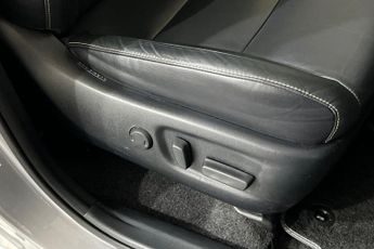 TOYOTA RAV4 2.5 VVT-h Excel SUV 5dr Petrol Hybrid CVT 4WD Euro 6 (s/s) (197 