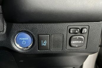 TOYOTA RAV4 2.5 VVT-h Excel SUV 5dr Petrol Hybrid CVT 4WD Euro 6 (s/s) (197 
