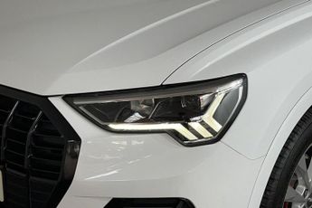 AUDI Q3 1.5 TFSI CoD 35 Sport SUV 5dr Petrol S Tronic Euro 6 (s/s) (150 