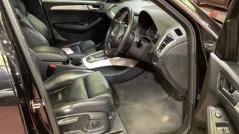 AUDI Q5 2.0 TDI S line Plus SUV 5dr Diesel S Tronic quattro Euro 5 (s/s)