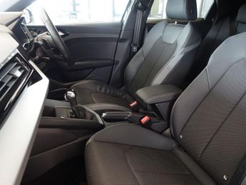 AUDI A1 2.0 TFSI 40 S line Competition Sportback 5dr Petrol S Tronic Eur