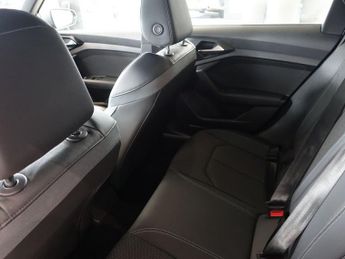 AUDI A1 2.0 TFSI 40 S line Competition Sportback 5dr Petrol S Tronic Eur