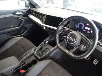 AUDI A1 2.0 TFSI 40 S line Competition Sportback 5dr Petrol S Tronic Eur