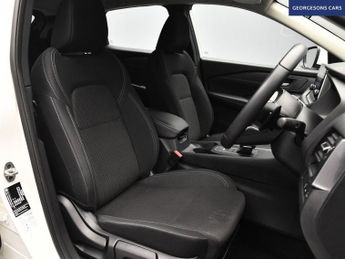 NISSAN QASHQAI 1.3 DIG-T MHEV Acenta Premium SUV 5dr Petrol Hybrid XTRON Euro 6