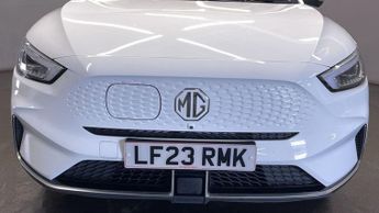 MG MG ZS 72.6kWh Trophy Long Range SUV 5dr Electric Auto (156 ps)