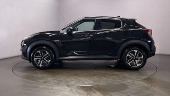NISSAN JUKE 1.0 DIG-T N-Connecta SUV 5dr Petrol DCT Auto Euro 6 (s/s) (114 p