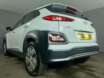 HYUNDAI KONA 64kWh Premium SUV 5dr Electric Auto (10.5kW Charger) (204 ps)