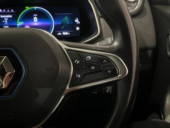 RENAULT ZOE R135 52kWh GT Line Hatchback 5dr Electric Auto (i) (134 bhp)