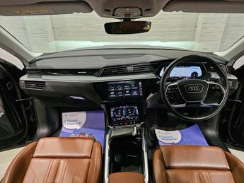AUDI E-TRON 55 Launch Edition SUV 5dr Electric Auto quattro 95kWh (408 ps)