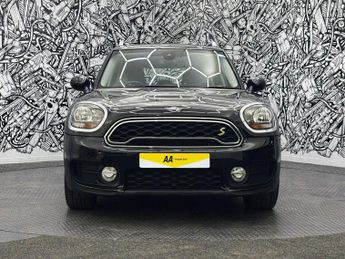 MINI COUNTRYMAN 1.5 7.6kWh Cooper SE Classic SUV 5dr Petrol Plug-in Hybrid Auto 