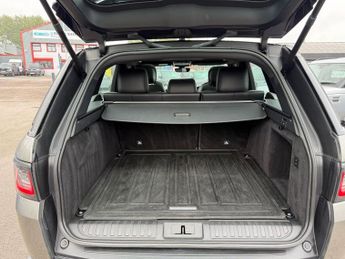 LAND ROVER RANGE ROVER SPORT 3.0 SD V6 HSE Dynamic SUV 5dr Diesel Auto 4WD Euro 6 (s/s) (306 