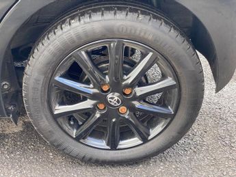 TOYOTA AYGO 1.0 VVT-i x-press Hatchback 5dr Petrol x-shift Euro 6 (71 ps)