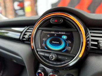 MINI HATCH 2.0 Cooper S Hatchback 3dr Petrol Auto Euro 6 (s/s) (192 ps)