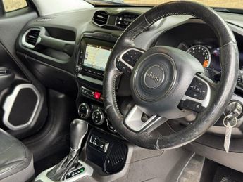 JEEP RENEGADE 1.4T MultiAirII Limited SUV 5dr Petrol DDCT Euro 6 (s/s) (140 ps