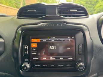JEEP RENEGADE 1.4T MultiAirII Limited SUV 5dr Petrol DDCT Euro 6 (s/s) (140 ps