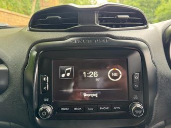 JEEP RENEGADE 1.4T MultiAirII Limited SUV 5dr Petrol DDCT Euro 6 (s/s) (140 ps