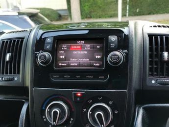 PEUGEOT BOXER 2.2 BlueHDi 435 Professional Panel Van 5dr Diesel Manual L4 H2 E