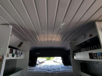 PEUGEOT BOXER 2.2 BlueHDi 435 Professional Panel Van 5dr Diesel Manual L4 H2 E