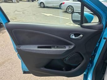 RENAULT ZOE R135 EV50 GT Line in Blue, 25,950 miles, 1 owner, ULEZ compliant