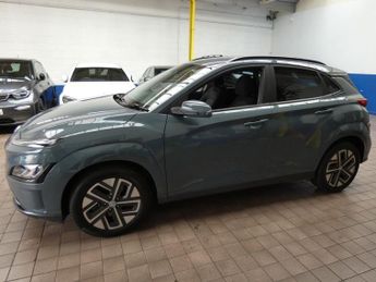 HYUNDAI KONA 64kWh Premium SUV 5dr Electric Auto (10.5kW Charger) (204 ps)