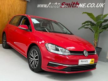VOLKSWAGEN GOLF 2.0 TDI SE Nav Hatchback 5dr Diesel DSG Euro 6 (s/s) (150 ps)