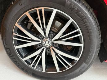 VOLKSWAGEN GOLF 2.0 TDI SE Nav Hatchback 5dr Diesel DSG Euro 6 (s/s) (150 ps)
