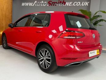 VOLKSWAGEN GOLF 2.0 TDI SE Nav Hatchback 5dr Diesel DSG Euro 6 (s/s) (150 ps)