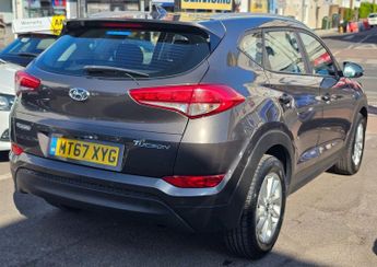 HYUNDAI TUCSON 1.6 GDi Blue Drive SE Nav SUV 5dr Petrol Manual Euro 6 (s/s) (13