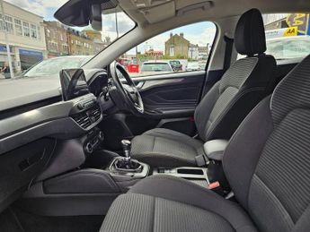 FORD FOCUS 1.0T EcoBoost Titanium Hatchback 5dr Petrol Manual Euro 6 (s/s) 