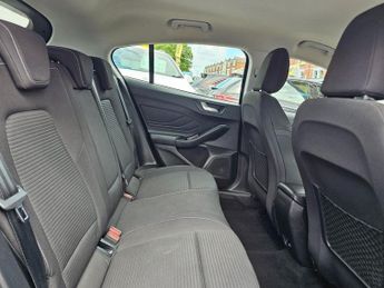FORD FOCUS 1.0T EcoBoost Titanium Hatchback 5dr Petrol Manual Euro 6 (s/s) 