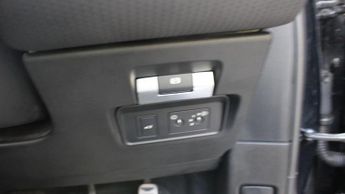 LAND ROVER RANGE ROVER EVOQUE 2.0 D180 R-Dynamic S SUV 5dr Diesel Auto 4WD Euro 6 (s/s) (180 p