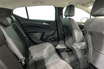 VAUXHALL ASTRA 1.4i Turbo Griffin Hatchback 5dr Petrol Manual Euro 6 (s/s) (150