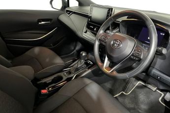 TOYOTA COROLLA 1.8 VVT-h GPF Icon Tech Hatchback 5dr Petrol Hybrid CVT Euro 6 (