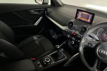 AUDI Q2 1.6 TDI 30 S line SUV 5dr Diesel Manual Euro 6 (s/s) (116 ps) Me