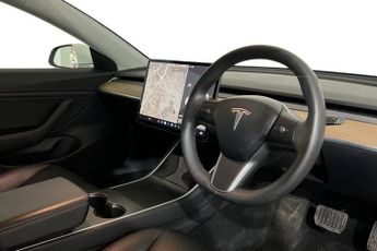 TESLA Model 3 Standard Range Plus Saloon 4dr Electric Auto RWD (241 bhp) 1 Own