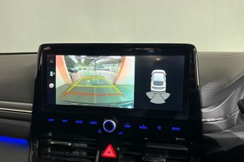 HYUNDAI IONIQ 38.3kWh Premium Hatchback 5dr Electric Auto (136 ps) 1 Owner / L