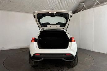 NISSAN JUKE 1.0 DIG-T Acenta SUV 5dr Petrol Manual Euro 6 (s/s) (114 ps) 1 P