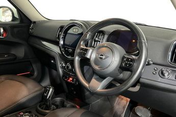 MINI COUNTRYMAN 1.5 Cooper Classic SUV 5dr Petrol Steptronic Euro 6 (s/s) (136 p
