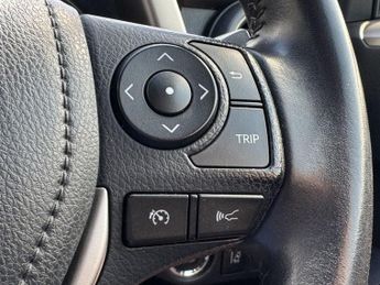 TOYOTA RAV4 2.0 V-Matic Icon SUV 5dr Petrol CVT 4WD Euro 6 (s/s) (Safety Sen