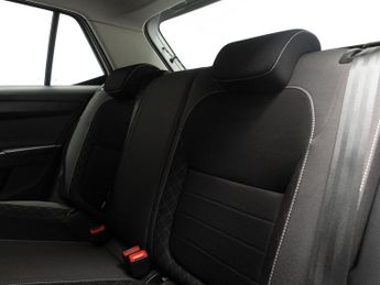 SKODA FABIA 1.0 TSI SE Hatchback 5dr Petrol DSG Euro 6 (s/s) (110 ps)