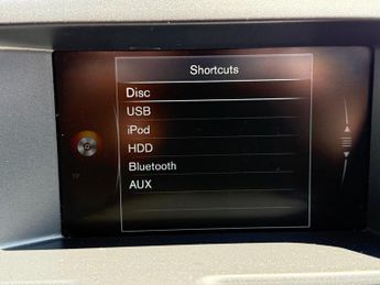 VOLVO XC60 2.0 D4 R-Design Nav SUV 5dr Diesel Auto Euro 6 (s/s) (190 ps)