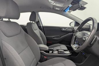 HYUNDAI IONIQ 38.3kWh Premium Hatchback 5dr Electric Auto (136 ps)