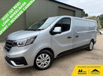 Renault Trafic 2.0 dCi Blue 30 Sport Panel Van 5dr Diesel Manual LWB Euro 6 (s/