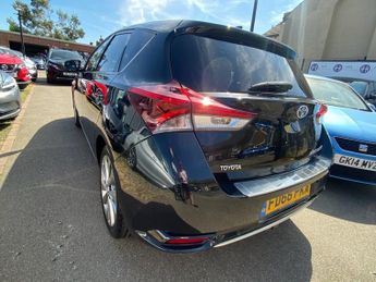 TOYOTA AURIS 1.8 VVT-h Excel Hatchback 5dr Petrol Hybrid CVT Euro 6 (s/s) (13